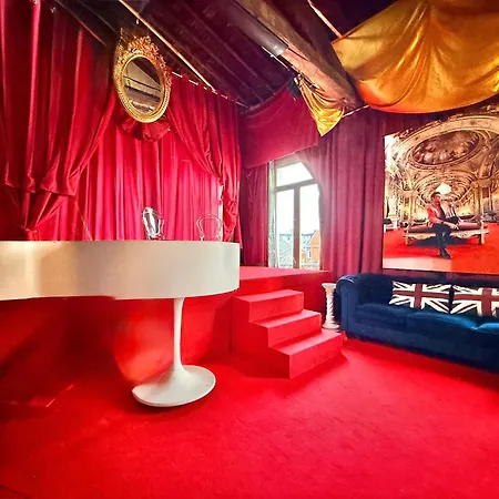 10 Très Grande Insolite Double Volume Xl, Proximité Gare De Hotel